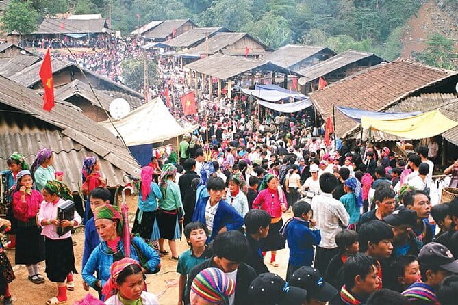 1 Day Sapa Tour Explore Y Linh Ho And Lao Chai And Ta Van Village - Who should book this trek?