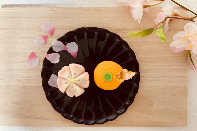2 Hours Mochi &Nerikiri Making & Matcha Class in Bunkyo - A quiet wagashi lesson in central Tokyo