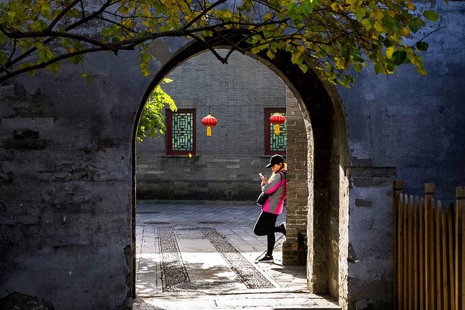 3-Hour Private Hutong Walking Tour with Drum Show at Drum Tower and Tea Tasting - Why Beijing’s hutongs are the right focus