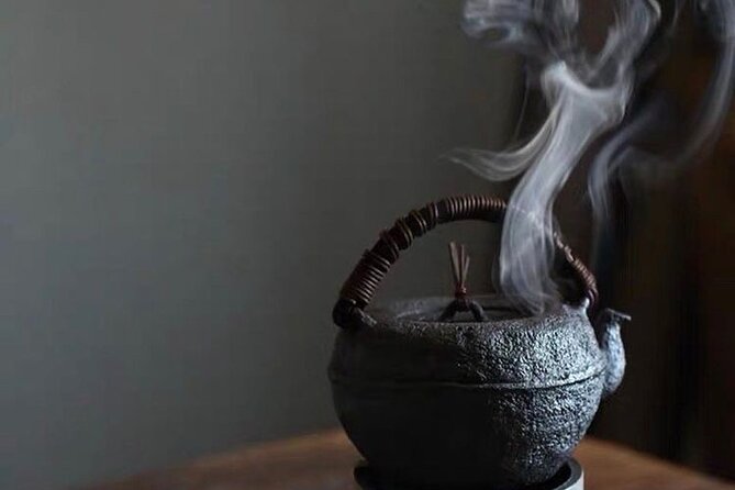 90minutes Tea Preparation and Tasting Experience in Como - A quiet tea lesson in the middle of Como