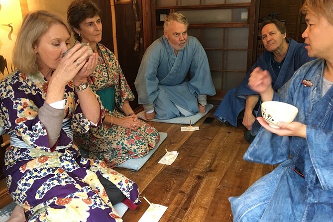 A Unique Antique Kimono and Tea ceremony Experience in English - Who will enjoy this experience most?