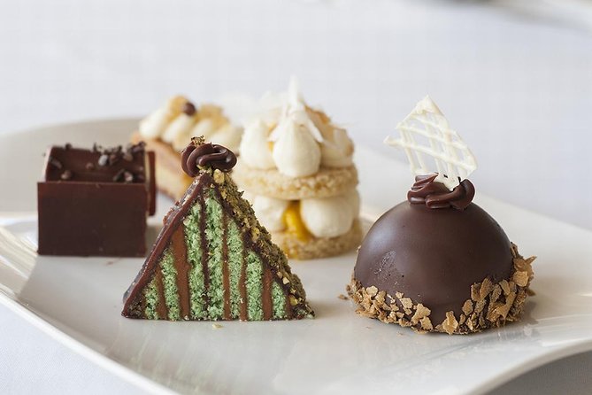 Afternoon High Tea at Mount Nelson Hotel from Cape Town - The 2:30 pm pickup from Cape Town hotels