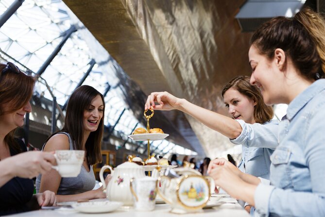 Afternoon Tea and Visit to Cutty Sark Ship in London - Walking through the Cutty Sark