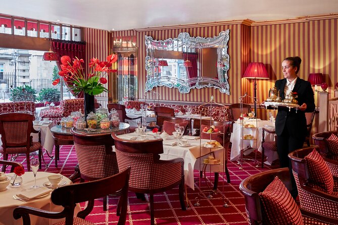 Afternoon Tea at The Rubens at the Palace, Buckingham Palace - Entering the Palace Lounge