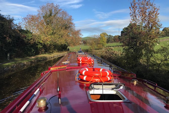 Afternoon Tea Cruise in North Yorkshire - What arrives on the afternoon tea stand