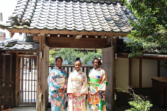 An Amazing set of Cultural experience: Kimono, Tea Ceremony and Calligraphy - What happens during the tea ceremony
