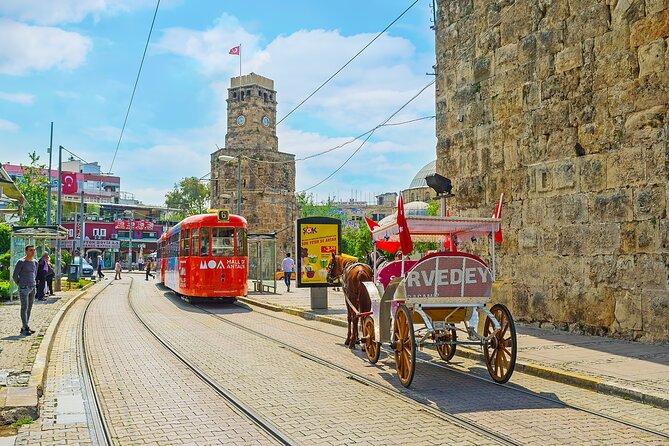Antalya: Old Town Walking Tour incl. Turkish Tea and Baklava - Starting in the Old Town Bazaar
