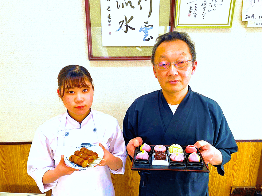 At an Antique Shop, Tea Ceremony and Japanese Sweets Forming - A Chair-Friendly Matcha Ceremony