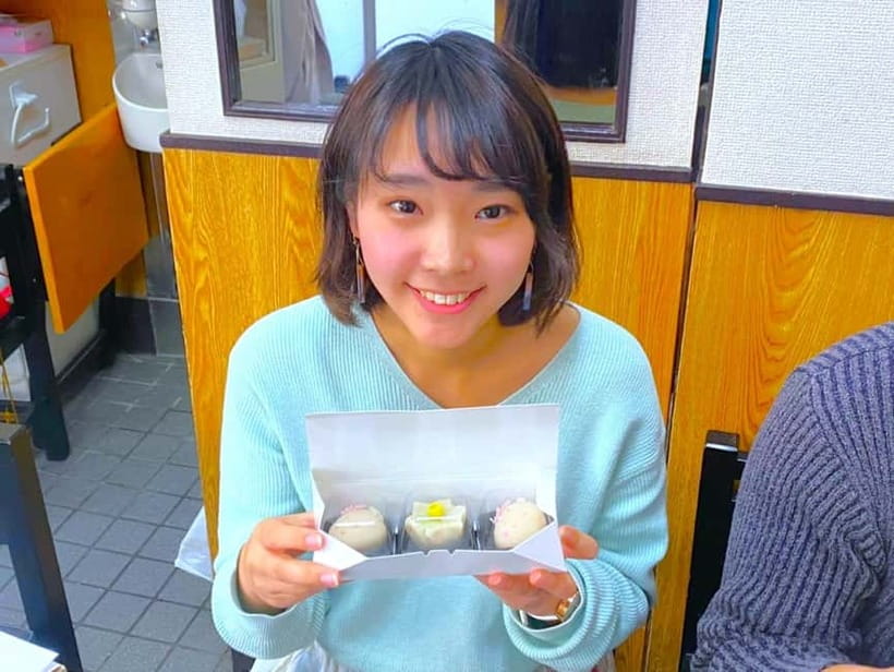 At an Antique Shop, Tea Ceremony and Japanese Sweets Forming - Who Will Enjoy It Most
