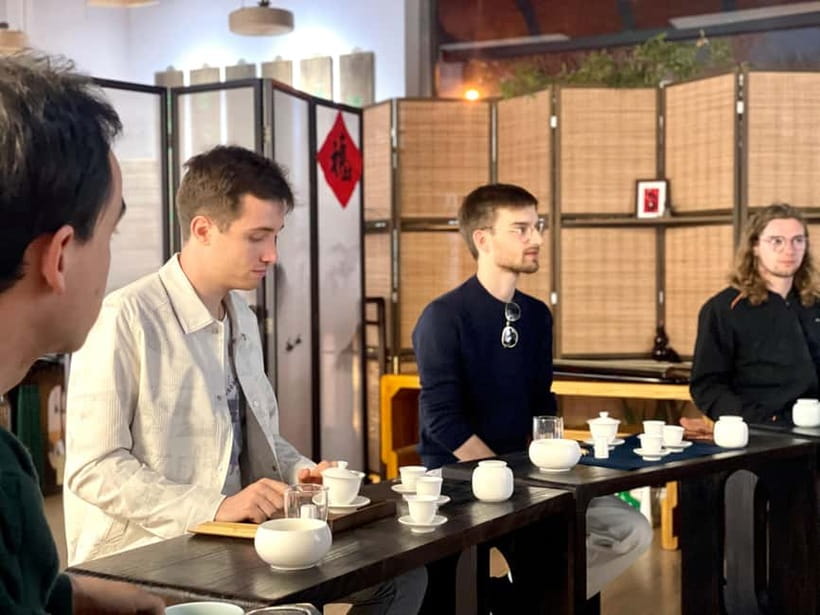 Beijing Hands-On Culture Tour: Tea, Instrument, Calligraphy - A hands-on introduction to Chinese culture