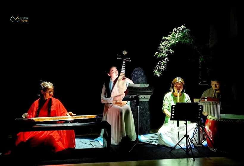 Beijing Hands-On Culture Tour: Tea, Instrument, Calligraphy - What the English guidance is really worth