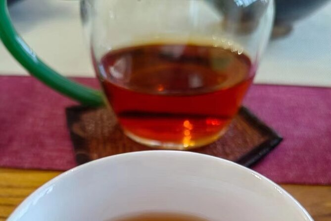 Beijing Tai Chi and Tea Ceremony Experience - From movement to self-massage