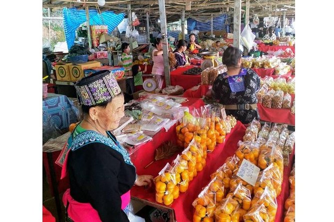 Best Places in Chiang Rai White, Blue, Big Buddha, Tea Plantation - The extra-stop problem