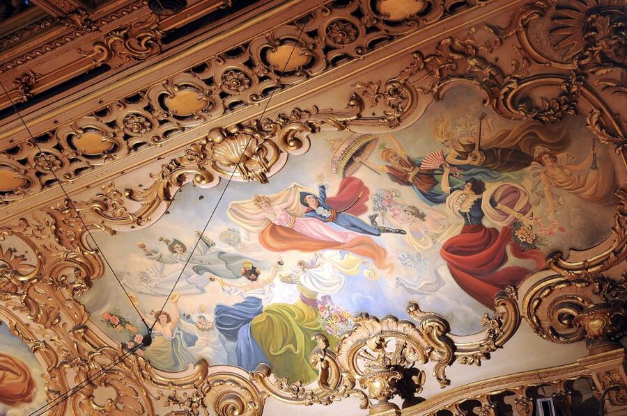 Blackpool: Afternoon Tea at Blackpool Tower Ballroom - What is on the plate, and how good is it?