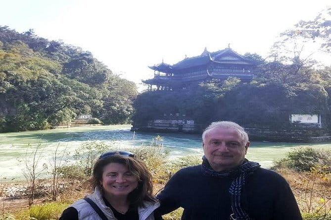 Chengdu Dujiangyan Leshan Buddha Tea Plantation and Sichuan Cooking 3 Days - Morning pandas at the Chengdu breeding base