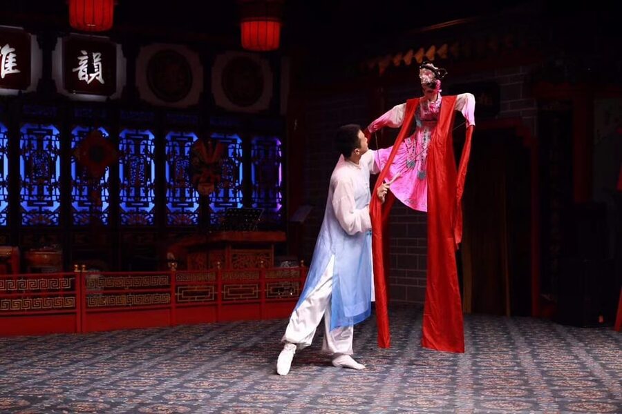 Chengdu: Sichuan Opera Show ShufengYayun & Covered Bowl Tea - What happens during the 80-minute performance