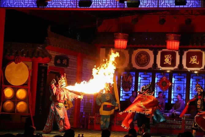 Chengdu Signature Opera Face Changing and Tea - What happens during the 80-minute program