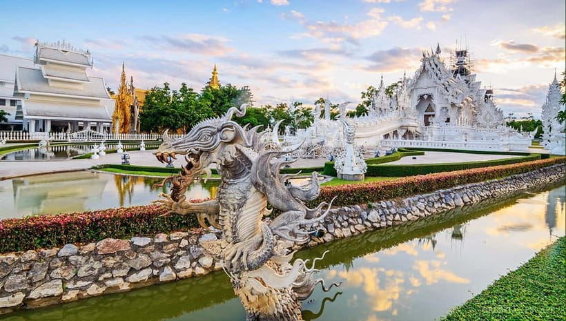 Chiang Rai: 7 Major Sites, Golden Triangle & Tea Plantation - Lunch, transport, and the people who shape the day