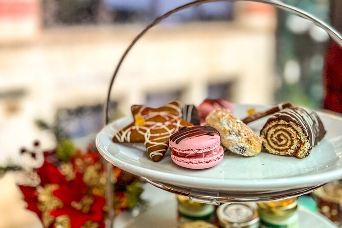 Christmas Lights Afternoon Tea Bus Tour - Is $66 good value?