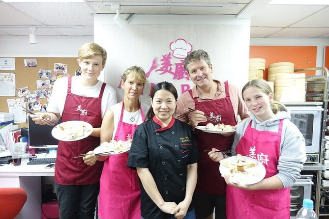 Classic Afternoon Tea Voyage in Hong Kong for 4 Pax - Who will enjoy this most