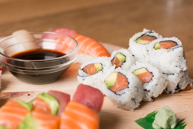 Craft Sushi and Matcha Ice Cream in Central Osaka (3-Course Meal) - Making three kinds of sushi