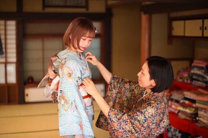 Cultural Activities :Kimono, tea ceremony, Calligraphy and Amulet - Who will get the most from this experience