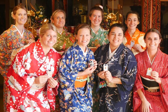 Cultural Activities :Kimono, tea ceremony, Calligraphy and Amulet - Wearing a kimono for all three lessons