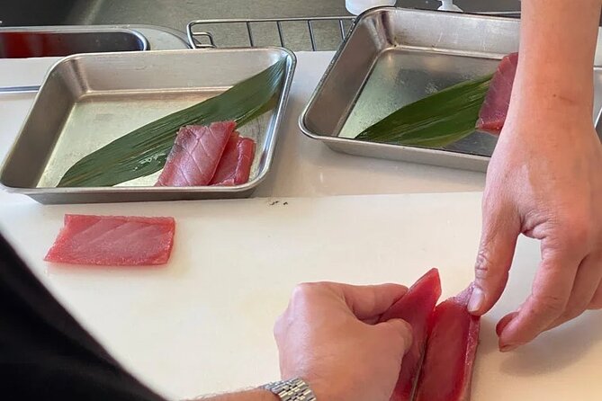 Cultural Cooking Class Featuring Ramen Sushi and Tea Ceremony - Making sushi from scratch