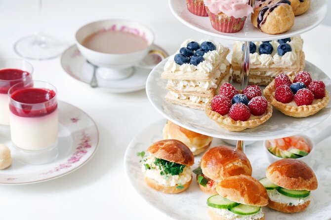 Dubai Afternoon High Tea in the Iconic Burj Al Arab with Transfer - Key points to know before booking