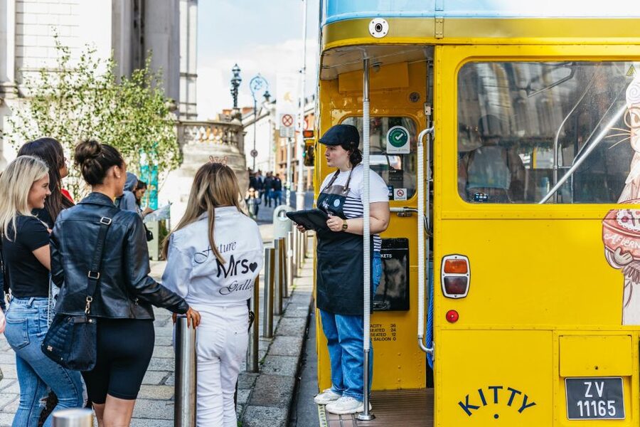 Dublin: Afternoon Tea Vintage Bus Tour - Key points at a glance