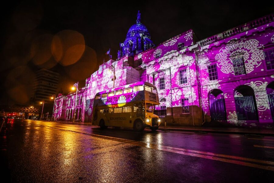 Dublin: Christmas Lights Festive Bus Tour with Afternoon Tea - Key points to know before booking
