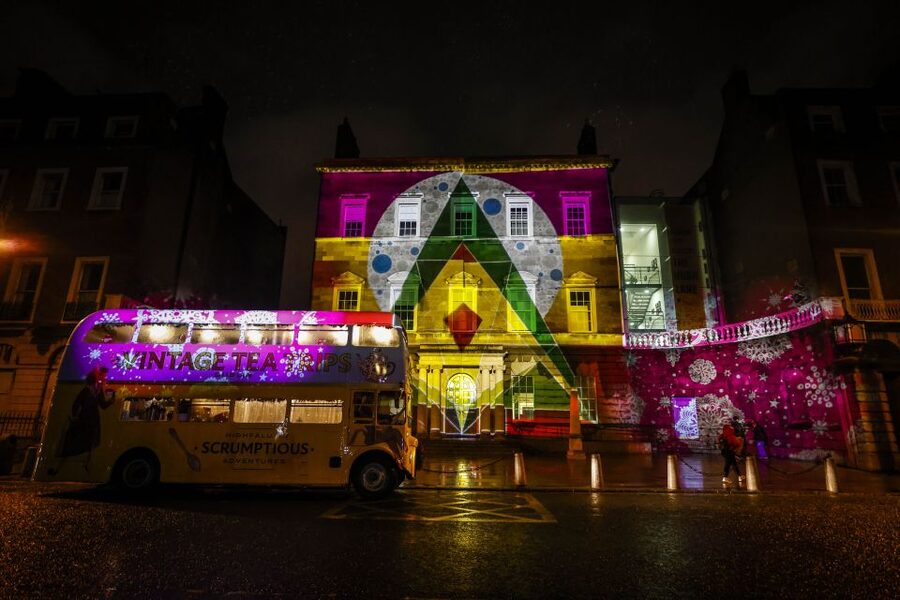 Dublin: Christmas Lights Festive Bus Tour with Afternoon Tea - Setting off in a 1960s double-decker