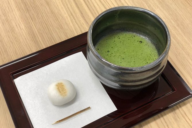 EDOCCO Tea House–A Quick Dive into Japanese Traditional Culture - The short geisha dance performance
