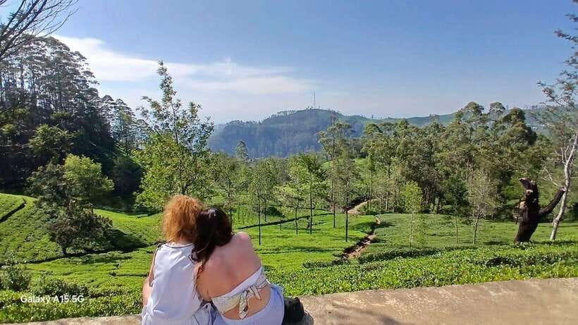Ella: 9 Arches Bridge, Little Adam's Peak, Tea Factory - FAQ
