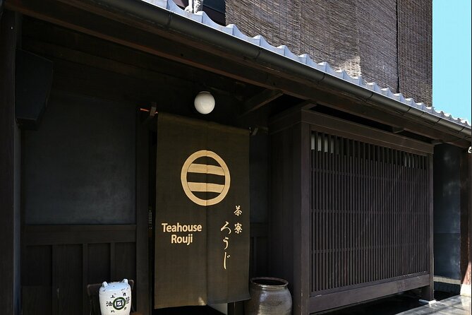 Experience a tea ceremony in an authentic tearoom, in Kyoto! - Who should book this tea ceremony?