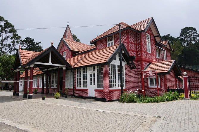 Explore Nuwara Eliya - Waterfall & Tea Factory Tour - Pedro Tea Factory and the story of Ceylon tea