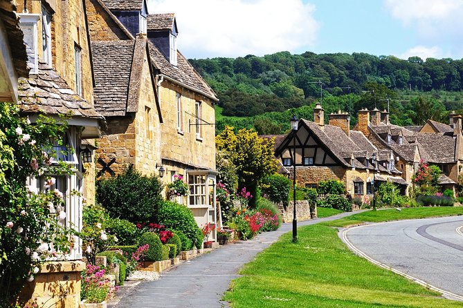 Extended Cotswolds Visit and Blenheim Palace with Cream Tea - Leaving London from Bulleid Way
