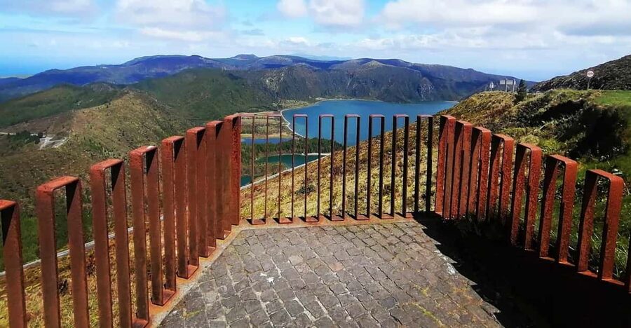 Fire Lake, Pineapple & Tea: Half-Day Jeep Tour - Key points to know before booking