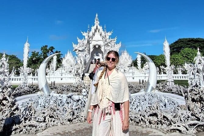 From Chiang Rai: 3 Temples, Golden Triangle Tour, Tea Plantation - Baan Dam, the Black House