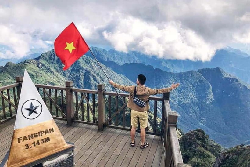 From Hanoi: 2-Days Sapa Trek Lao Chai/Cat Cat, Fansipan Peak - Choosing between Cat Cat and Lao Chai to Ta Van