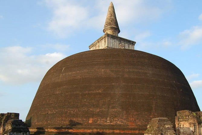 From Kandy to ELLA Private day tour - What the $100 price really includes
