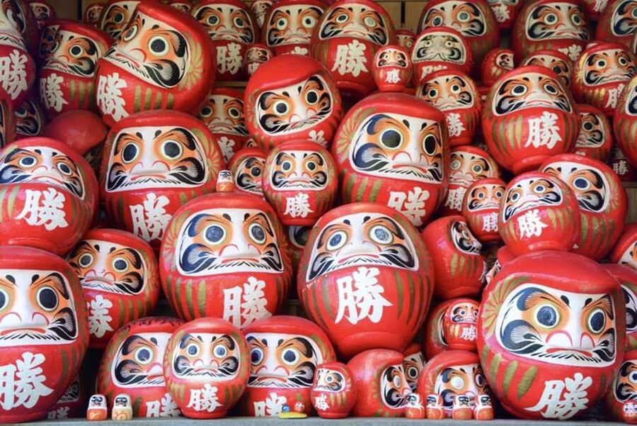 FromOsaka:KatsuojiTemple,Kiyomizudera,Arashiyama,Matcha - Katsuoji and its field of Daruma dolls