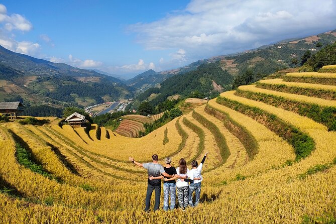 Full day motorbike Mu Cang Chai - 8:00 a.m. pickup and the first views