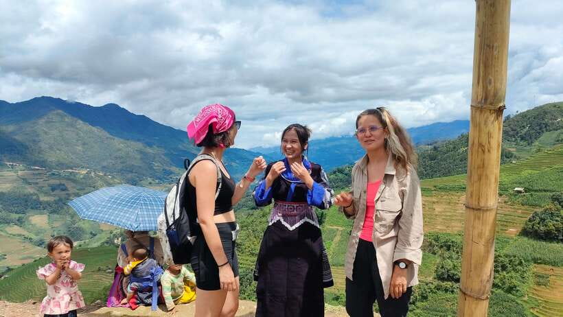 Full Day Private Trekking Mu Cang Chai - Fitness, clothing, and who should book