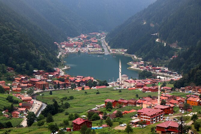 Full Day Tour In Uzungol Lake with Turkish Tea Tasting - Guide quality and group size