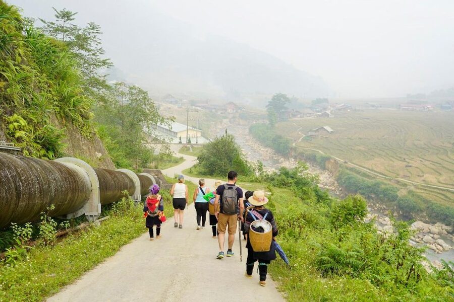 Full Day Trekking Lao Chai-Ta Van and Cat Cat Village - Ta Van and the Dzay community