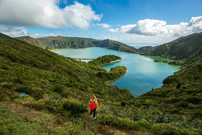 Furnas Volcano, Lake, Geysers, Tea Plantation and Terra Nostra - What the private vehicle adds