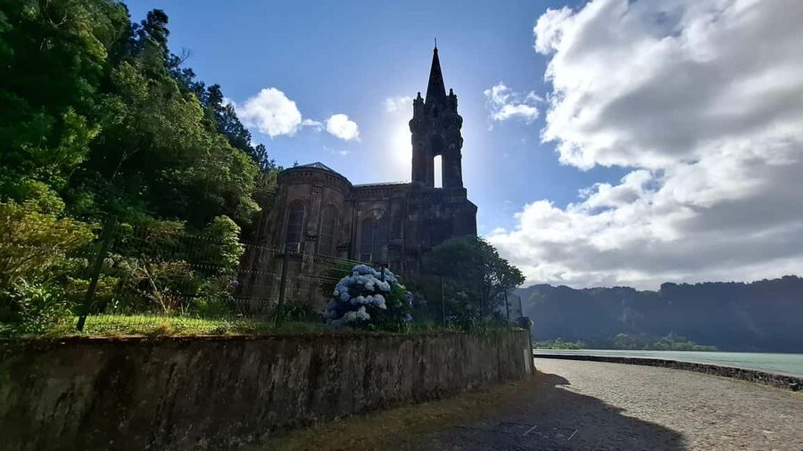 Furnas: Volcano Wonders, Tea Plantation & Waterfall Tour - Gorreana Tea Factory and the only tea fields in Europe