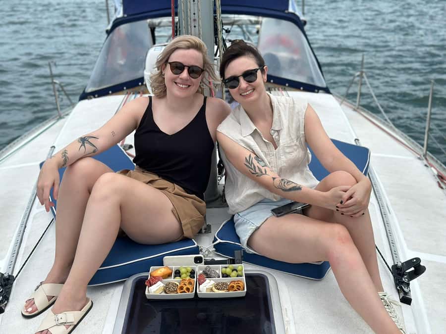 Gold Coast Private Lunch Sailing Charter for up to 10 guests - A Private Yacht Instead of a Crowded Cruise