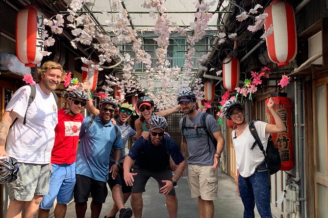 Guided Bike Tour to a Green Tea Farm in Shizuoka (not e-bikes) - Tea in a 150-Year-Old Family Home